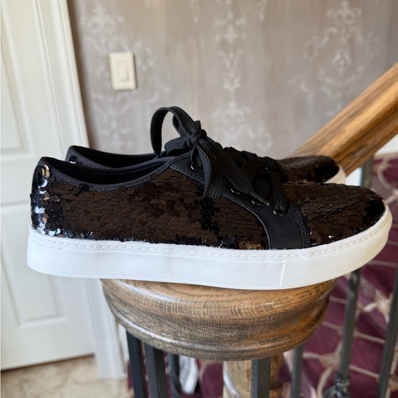 Dirty Laundry , ladies, black sequin sneakers excellent condition very clean 9 - Picture 8 of 14